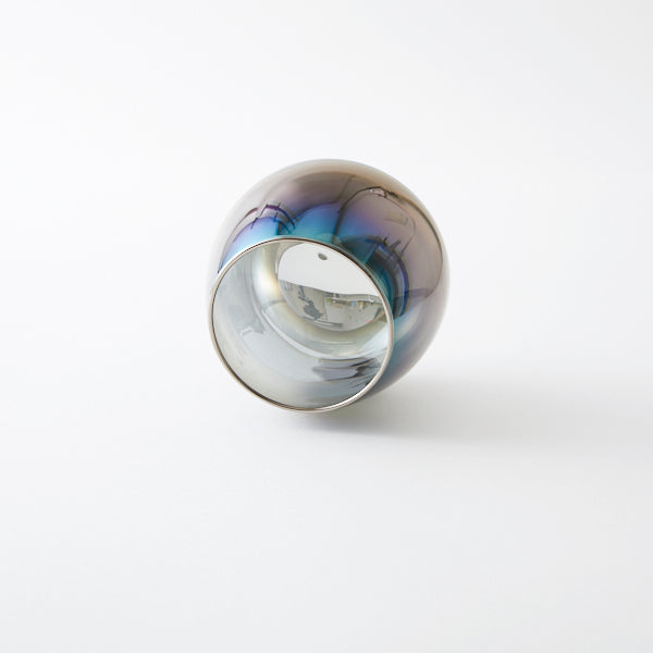 GenderInfiniteGlass lay