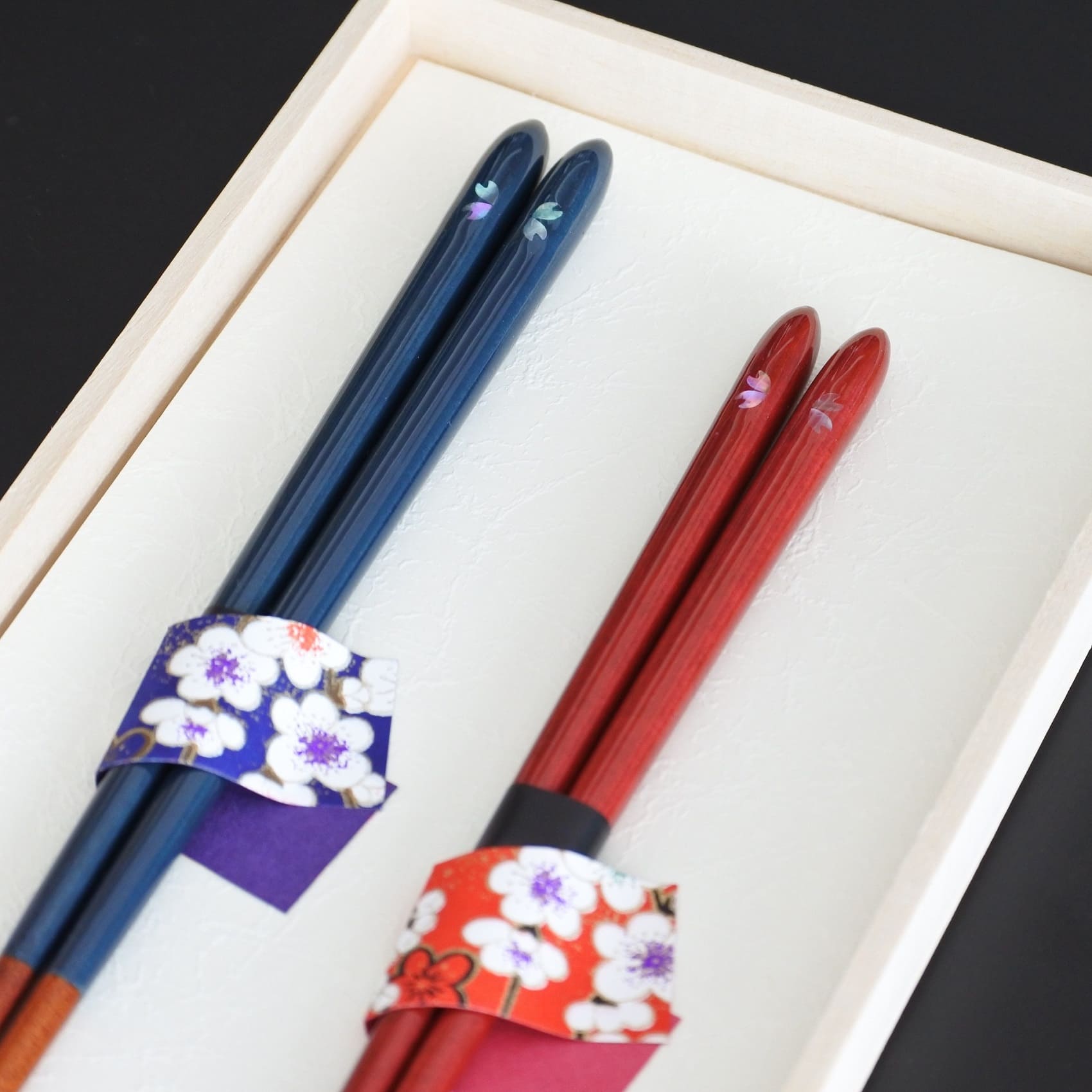 Sakura & Hokusai Chopsticks Set