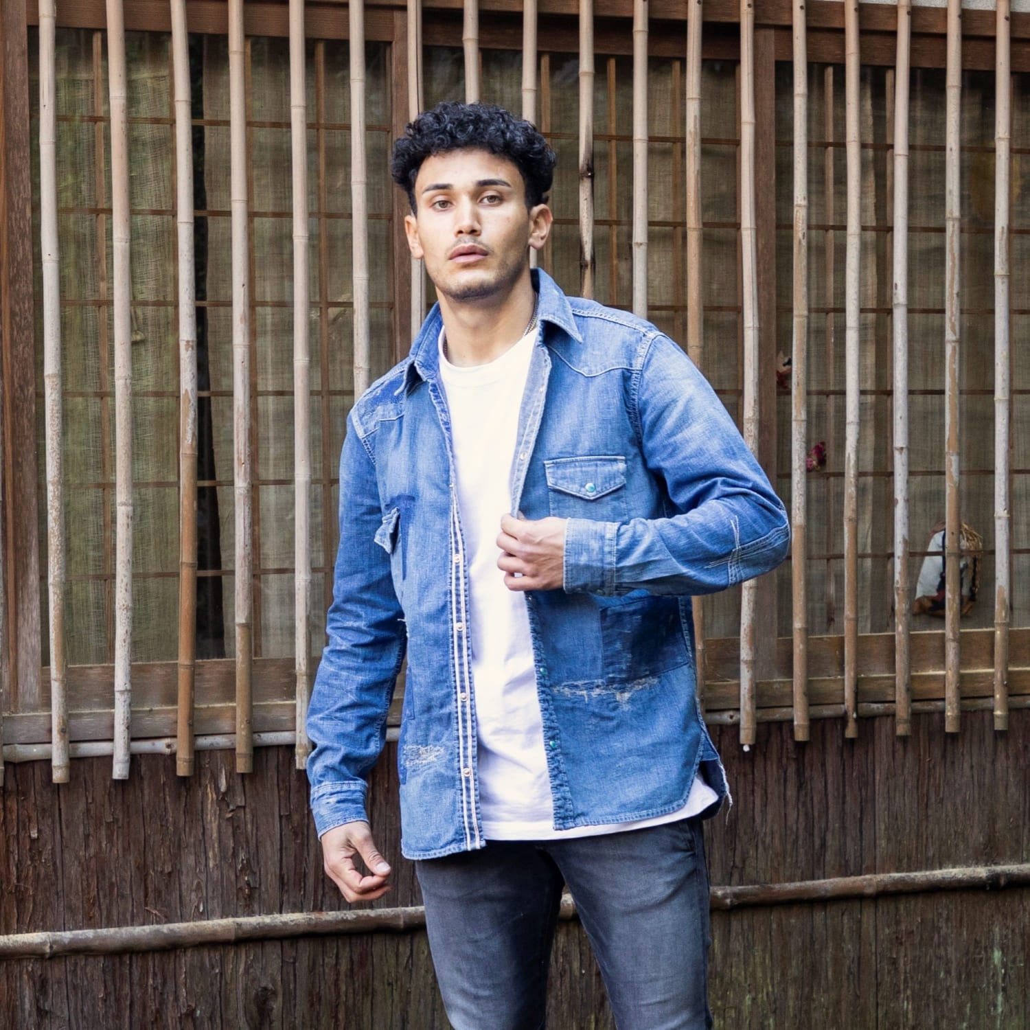 Totally Cool Street Style Ways to Wear Denim Shirts ...