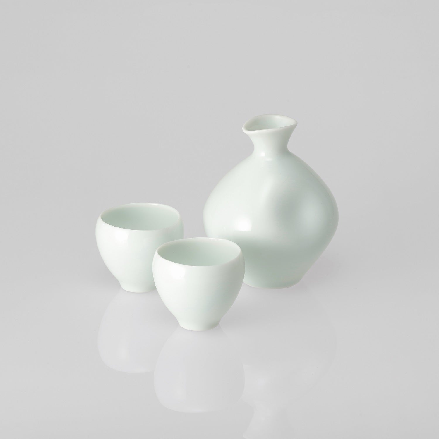 Sake Bottle & Cups Set